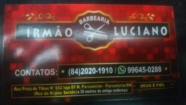 Precisa-se de barbeiro COM EXPERIÊNCIA