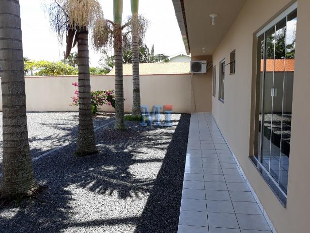 Casa - residencial - ótima localização - Barra Velha/SC. Contato: (47) 9 *