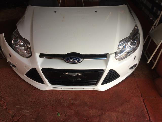 Frente completa Ford focus 2015