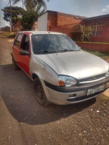 Fiesta 2001, documentos em dia, quitado. 4mil ou Troco por moto também - Foto 2