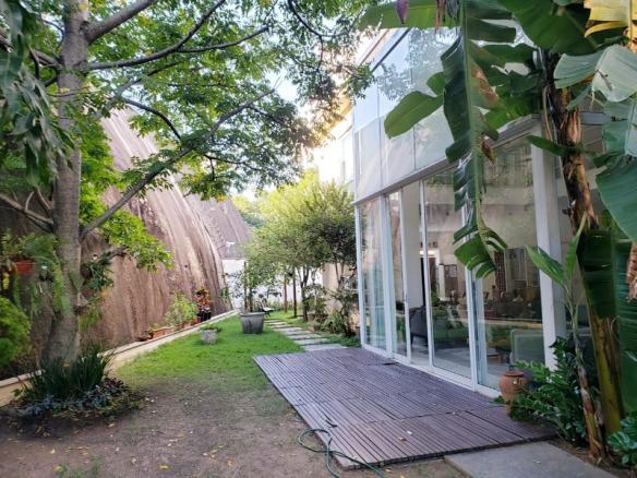 Casa duplex 3qts, 2suítes, 3vgs, 321m². - Foto 6