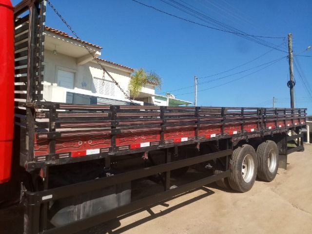 Carroceria caminhao mercedes 1113 1513 1618 1620 8,7 metros - Foto 2