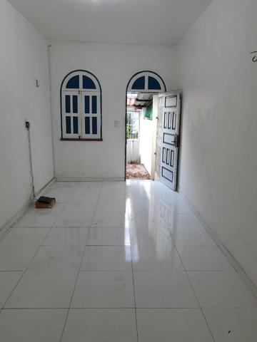 Alugo Casa no Parque 10 com 1 Quarto, Fica bem no Centro do Parque 10 - Foto 9