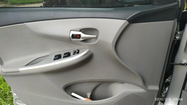 Toyota corolla XEI 14/14 - Foto 5