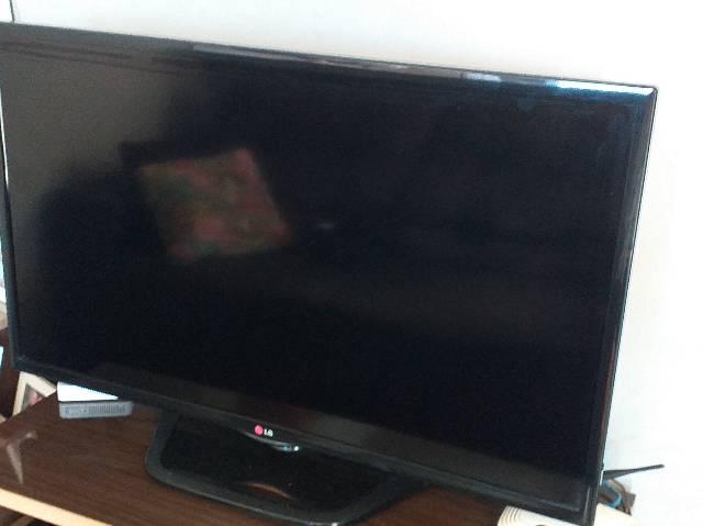 TV LG 39 polegadas smart modelo 39LN5700 RETIRAR PEÇAS. - Foto 2