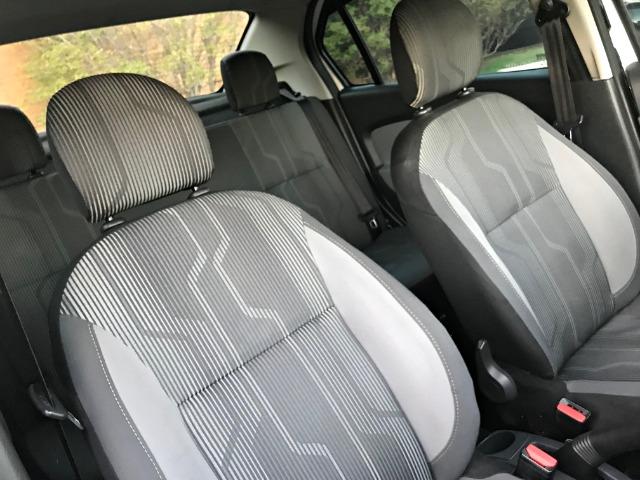 Renault - Logan 1.0 Expression - Foto 4