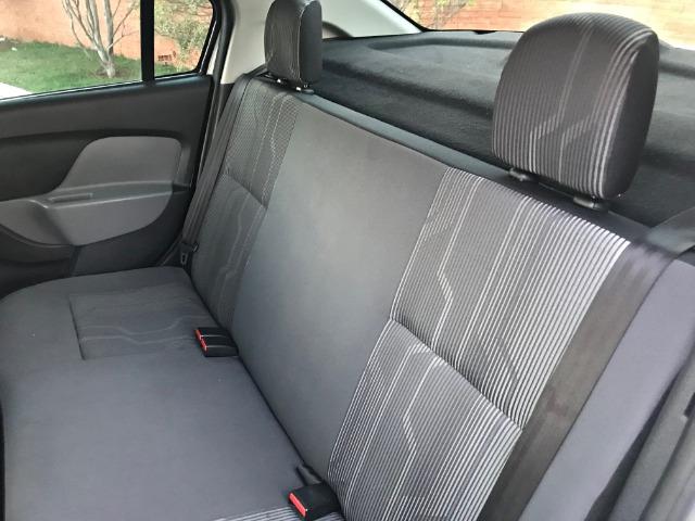 Renault - Logan 1.0 Expression - Foto 13