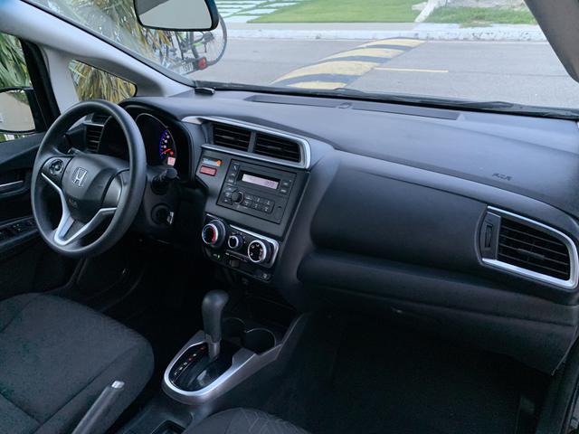 FIT LX 1.5 Automático 2017 * Apenas 25 Mil Rodados e Única Dona * - Foto 7