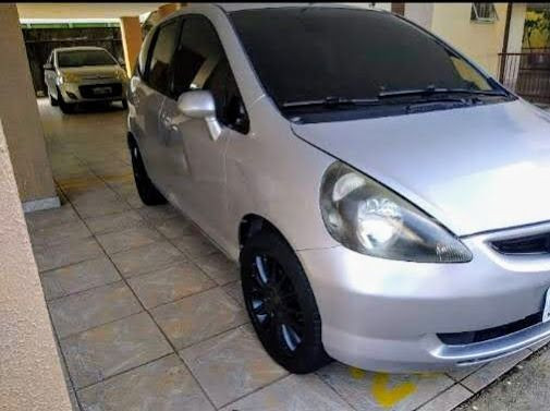 C/ele vc nao precisa ter medo de dirigir de subir ladeira de estancar
