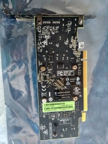 amd radeon pro wx 7100