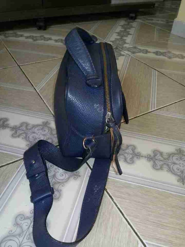 uma linda bolsa arezzo - Foto 5