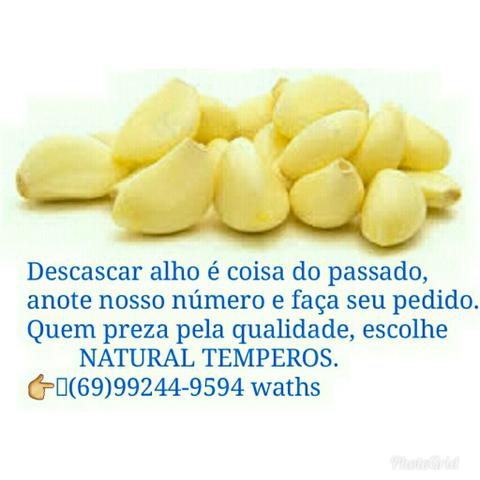 Alho descascado