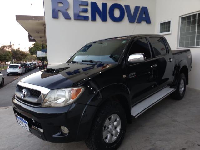 Hilux CD srv 4X4 AUT - Foto 2