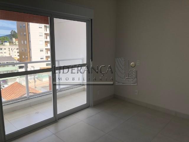 Apartamento, agronômica, 3 dormitórios, sendo 1 suíte, 2 salas, sacada, churrasqueira, coz - Foto 9