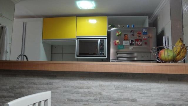 Apartamento com 02 Quartos, suíte em Jardim Atlântico
