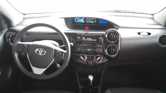 TOYOTA ETIOS 2018/2019 1.5 X PLUS 16V FLEX 4P AUTOMÁTICO - Foto 10