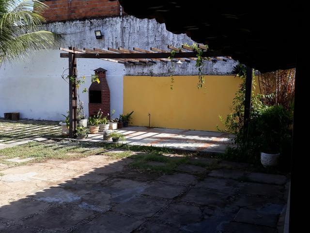Casa no Calhau à 1km da praia - Foto 8