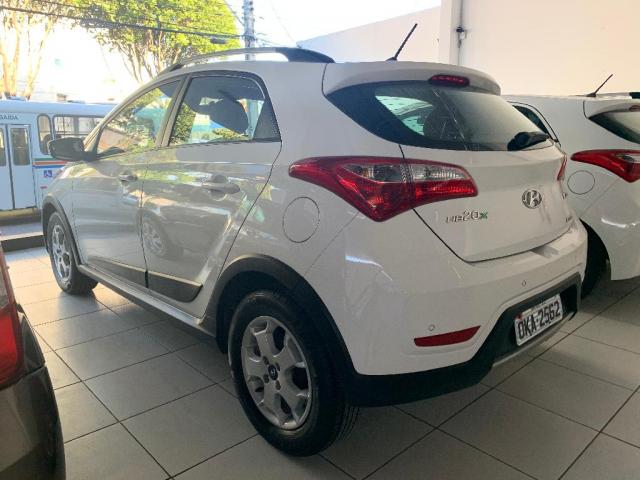 HB20X Premium 1.6 Flex 16V Aut. - Foto 3