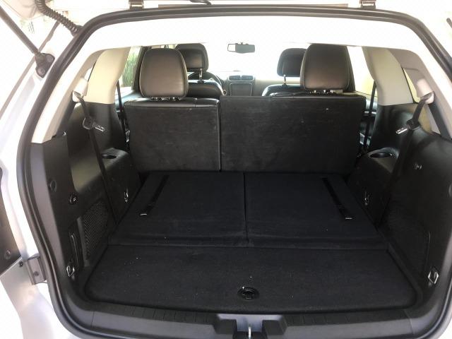 Fiat Freemont Precision 2.4 6 marchas 7 lugares 2014 - Foto 9