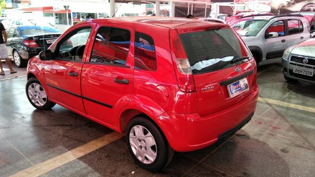 Ford Fiesta Hatch 1.0 2006 - Foto 5