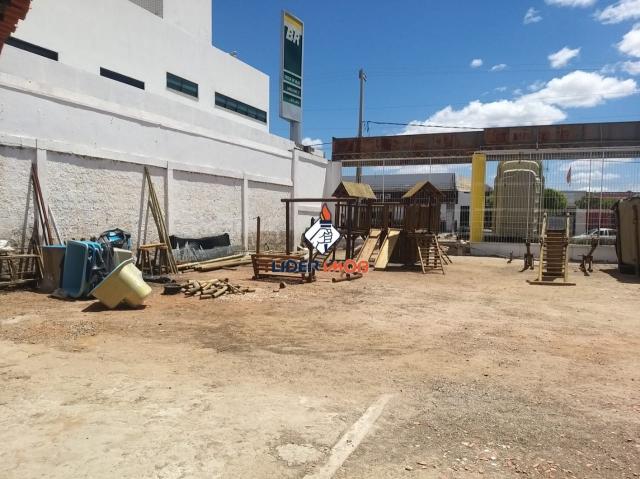Líder imob -ponto comercial para locação no gercino coelho, em petrolina, área total de 45