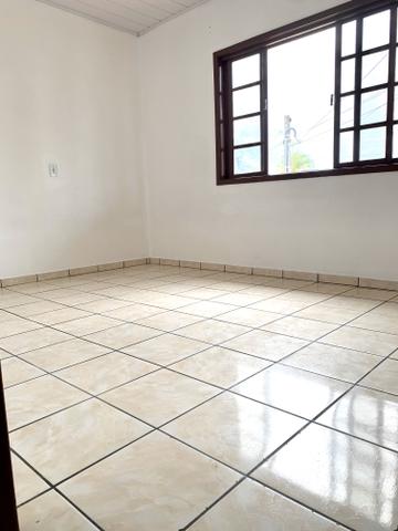 Alugo Apartamento com 02 DORM em Cordeiros -Itajaí (livre de condomínio) - Foto 3