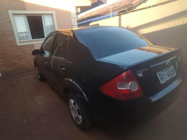 Ford fiesta sedan 1.0 completo - Foto 5