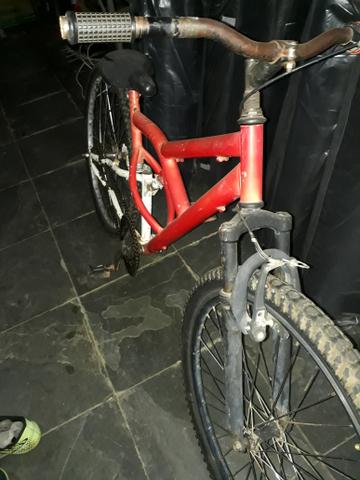 Bicicleta aro 26 - Foto 2