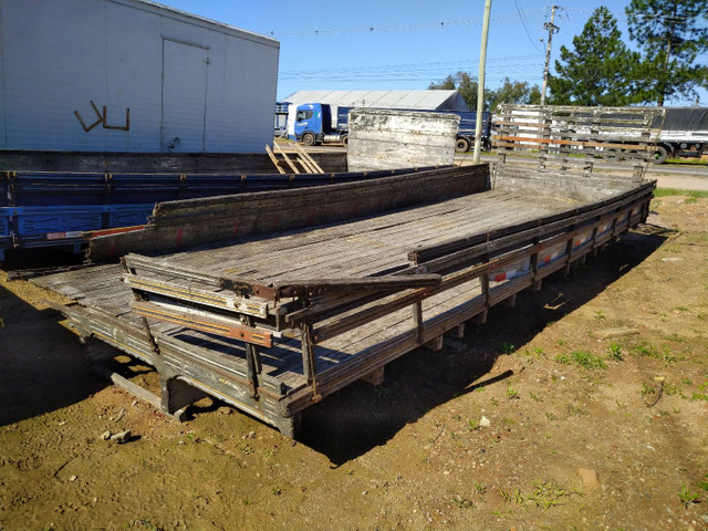 Carroceria de Madeira Truck 7,40 metros - Foto 3