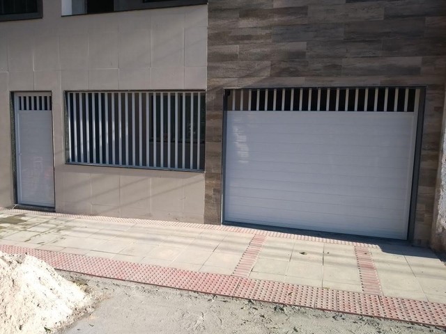 Portão em alumínio diversas cores  - Foto 4