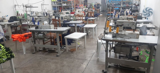 VENDO CONFECÇÃO COMPLETA , BOMBANDO CARTEIRA DE CLIENTES TOP - Foto 2