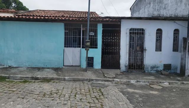 VENDO CASA NO TOMBA PRÓX. A PRAÇA