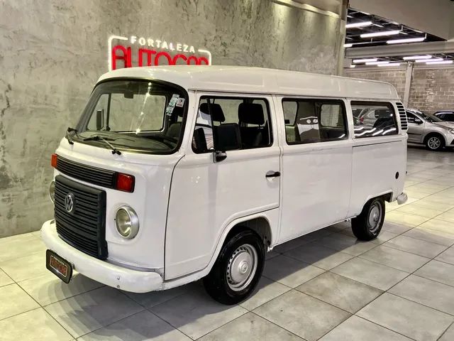 VOLKSWAGEN KOMBI 2014 Usados e Novos no CE | OLX