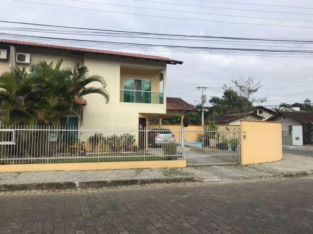 Casa à venda com 3 dormitórios em Bom retiro, Joinville cod:KR736 - Foto 2