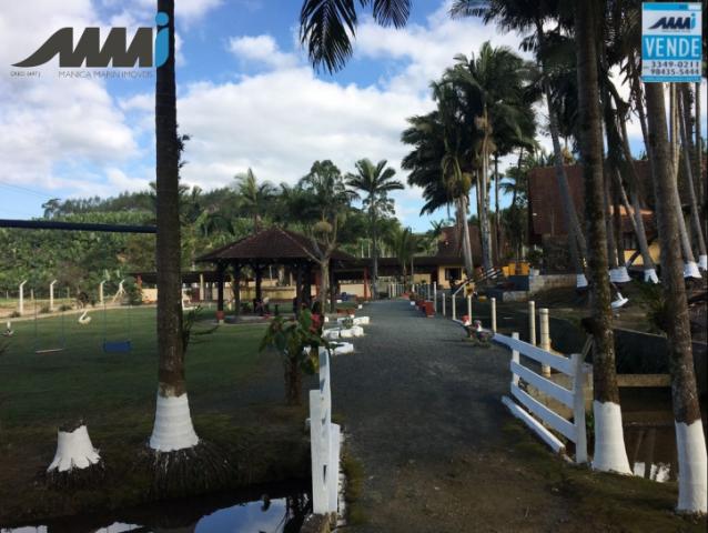 Sitio em piçarras, campo de futebol, galpão, casa, piscina - Foto 2