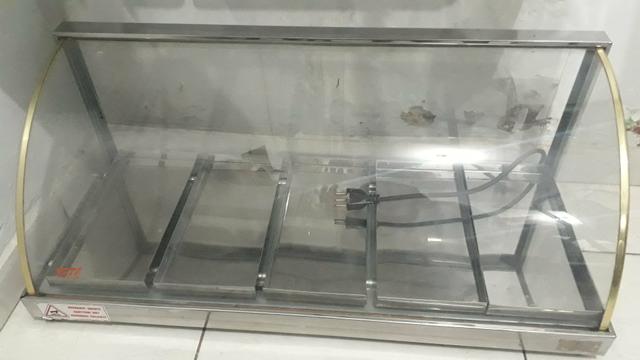 Estufa eletrica semi nova