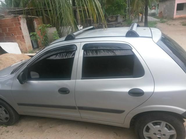 Celta 5p, ano 2003
