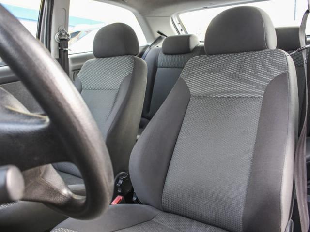 VOLKSWAGEN GOL 1.0 8V 2P - Foto 8