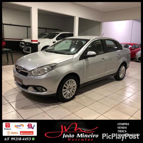 Grand Siena Essence 1.6 Automático