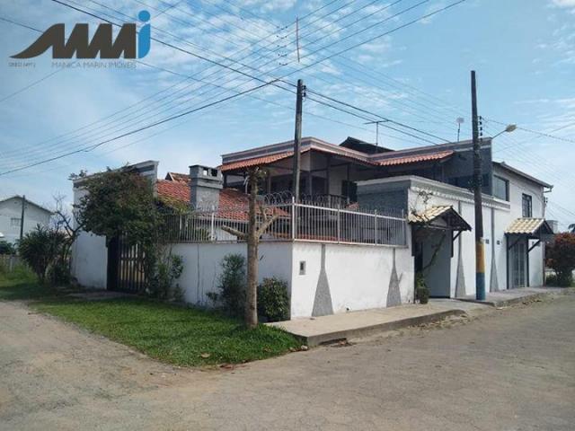Ampla casa - sobrado estilo pousada - Foto 2