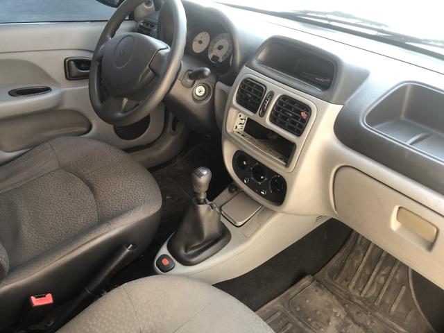 Clio 1.0 2010 - Foto 4