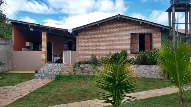 Samuel Pereira oferece: Casa Mansões Colorado Escriturada Churrasqueira 3 Quartos sendo 1