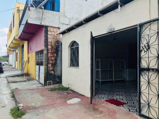 Cachoeirinha dois quartos, próximo a Av. Costa em Silva