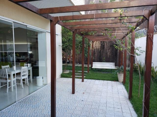 Casa duplex 3qts, 2suítes, 3vgs, 321m². - Foto 14