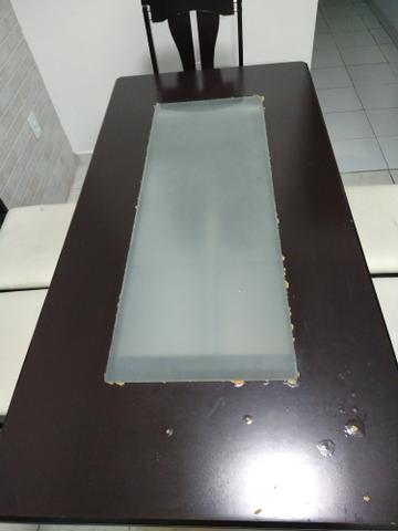 Mesa de Jantar com 6 cadeiras