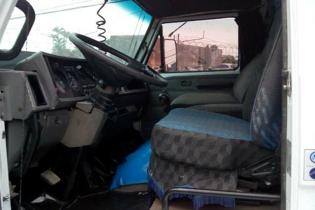Ford cargo 1215 - Foto 4