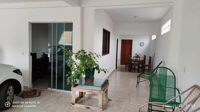 Casa para venda possui 250 metros quadrados com 3 quartos em Da Vitória - Goiânia - GO - Foto 4