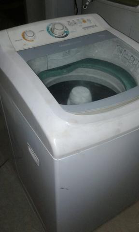 Compro Máquina de lavar com defeito pago até 120 reais