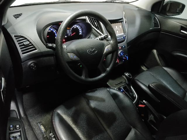 Hyundai HB20S 1.6 Ocean 2017 - Foto 8