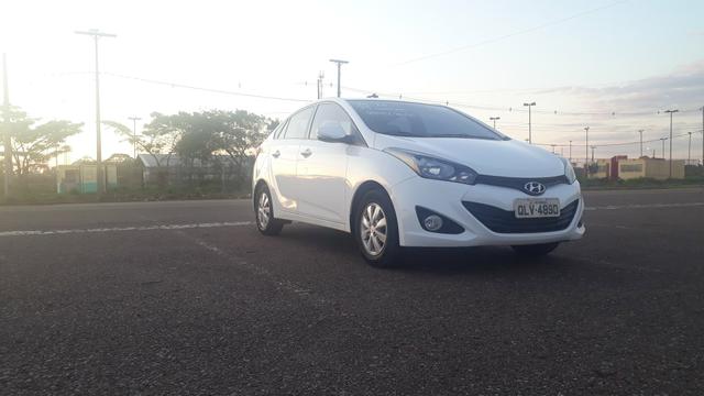 Hb20S sedan 1.6 ano 2015 o top da categoria apenas 47.000 km